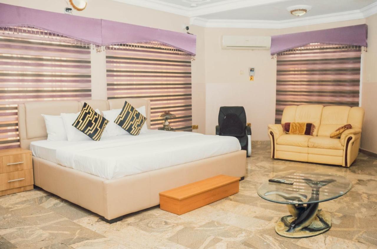 J'S Place Abuja Ngoại thất bức ảnh