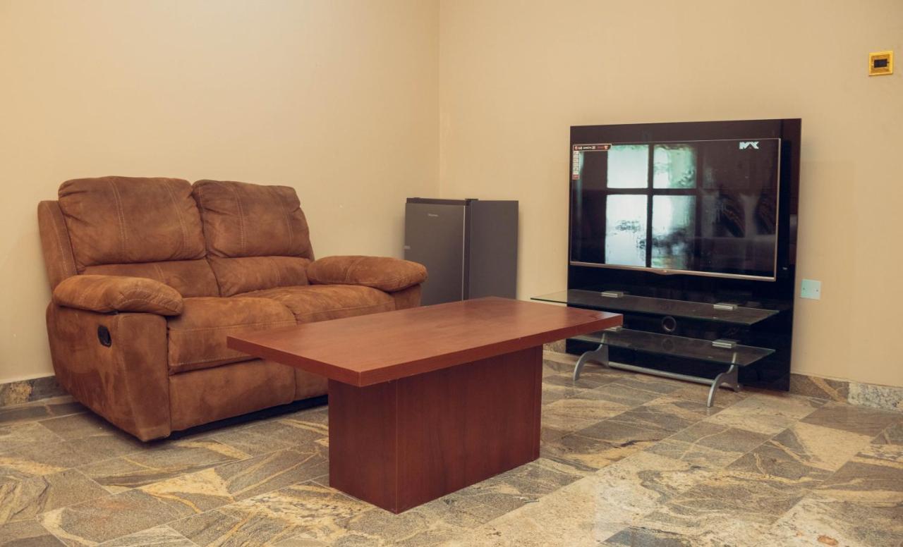 J'S Place Abuja Ngoại thất bức ảnh