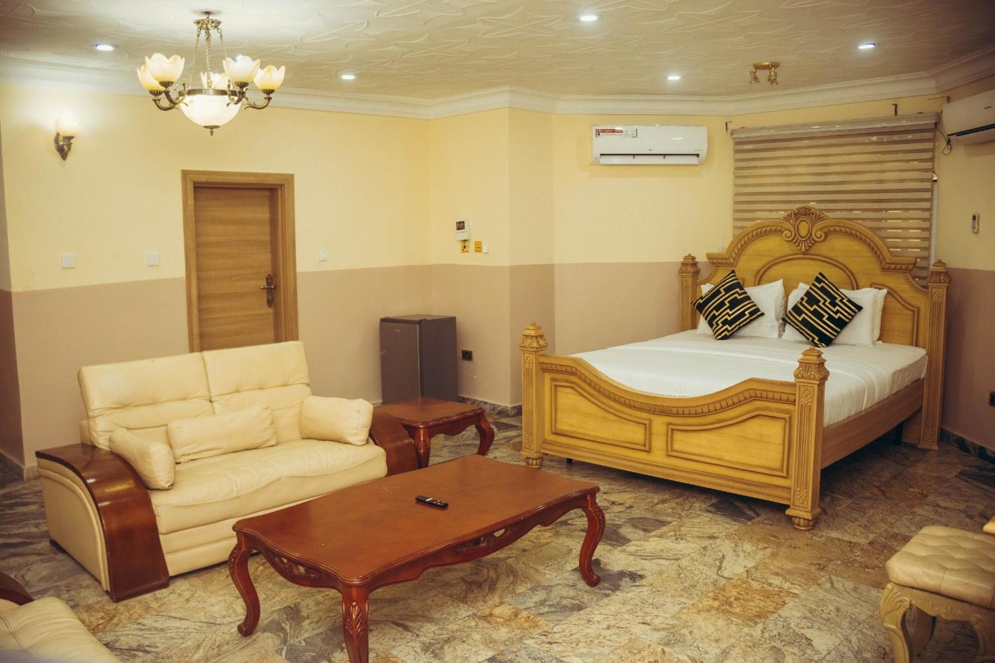 J'S Place Abuja Ngoại thất bức ảnh